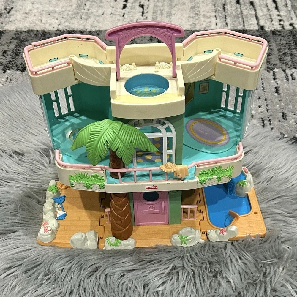 Fisher‎ Price Sweet Streets Ocean Club Beach Vacation Doll House Toy Play Fun